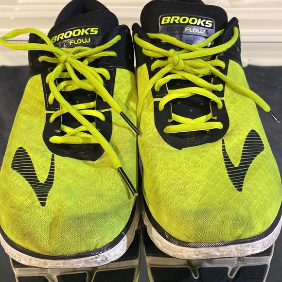 Brooks running shoes - Picture 5 of 5